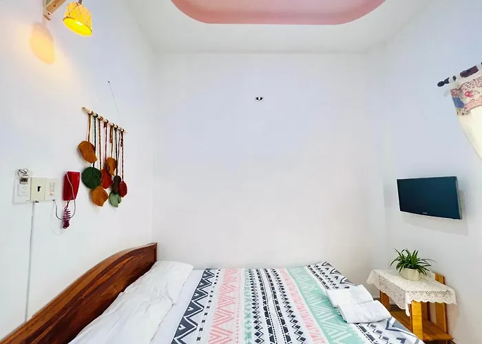 An Khách sạn hẻo lánh 3*