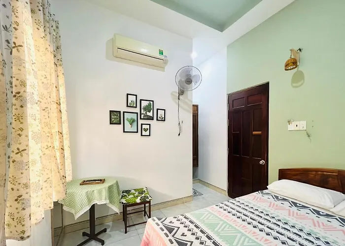 An Khách sạn hẻo lánh 3*