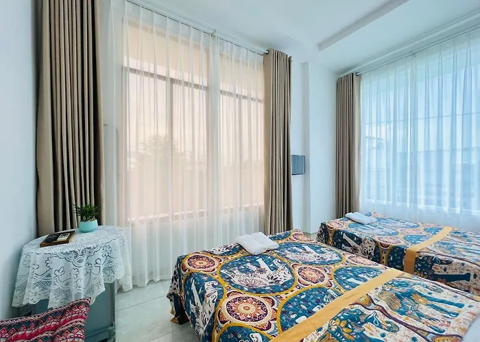 An Khách sạn hẻo lánh 3*