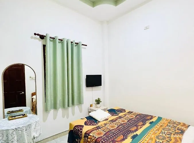 An Khách sạn hẻo lánh