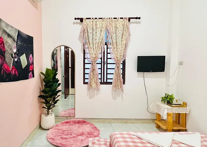An Khách sạn hẻo lánh