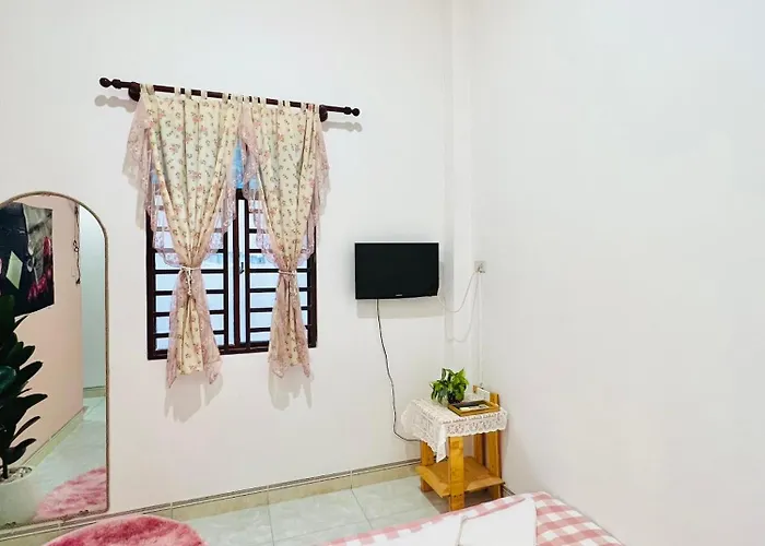 An Khách sạn hẻo lánh 3*